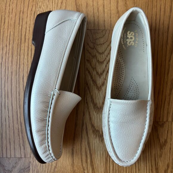 SAS Simplify Leather Loafer Slip On Women's 8.5M Pearl Bone Shoe Casual Comfort - Picture 1 of 8